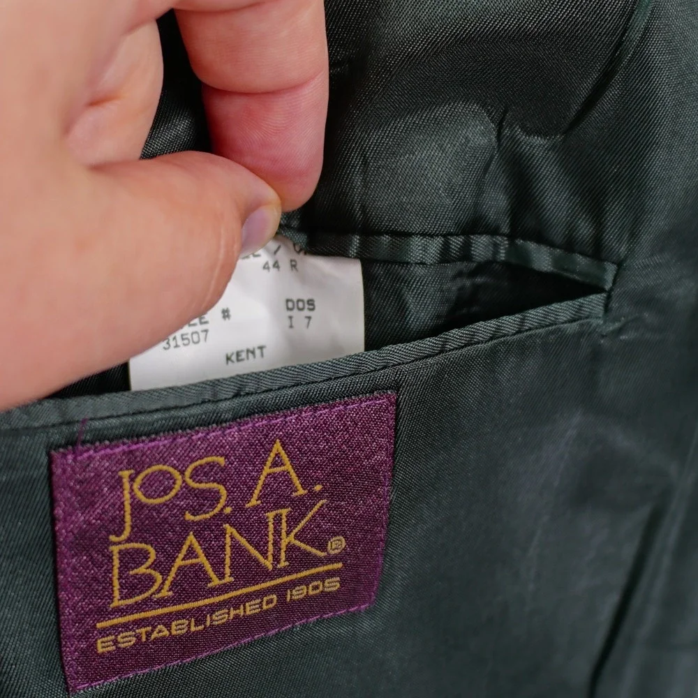 Jos A Bank Kent Tweed Wool Black Tan‎ Green Check 2 Button 1 Vent Sport Coat 44R